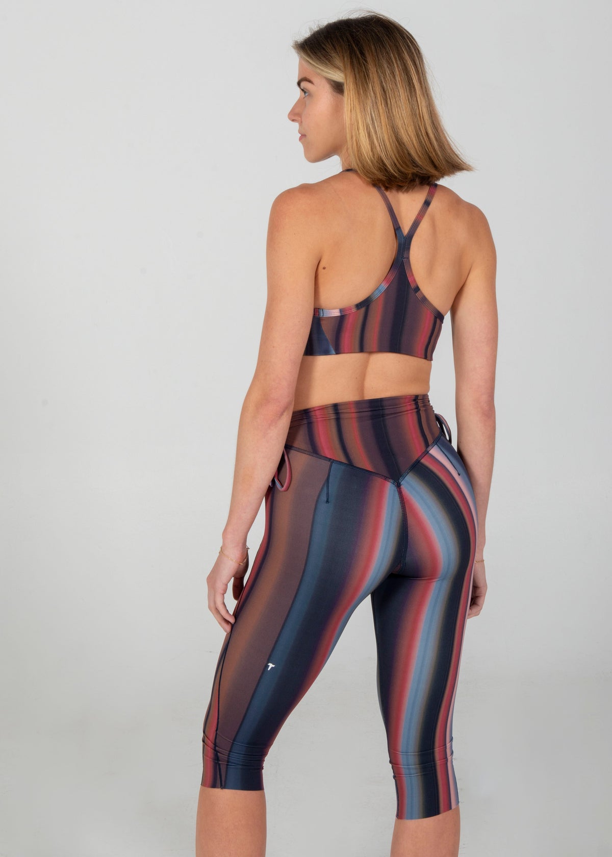 Meta Elevate Capri - Stripe