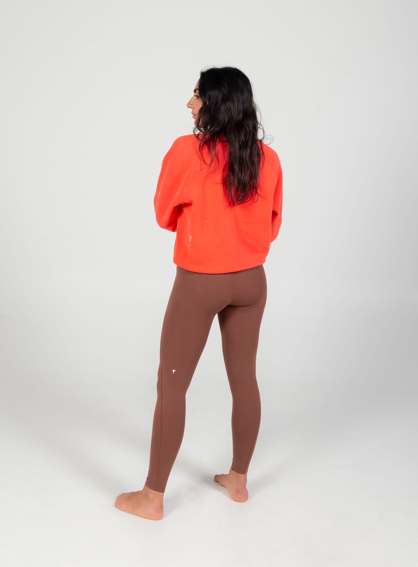 Hangout Crew - Hot Lava