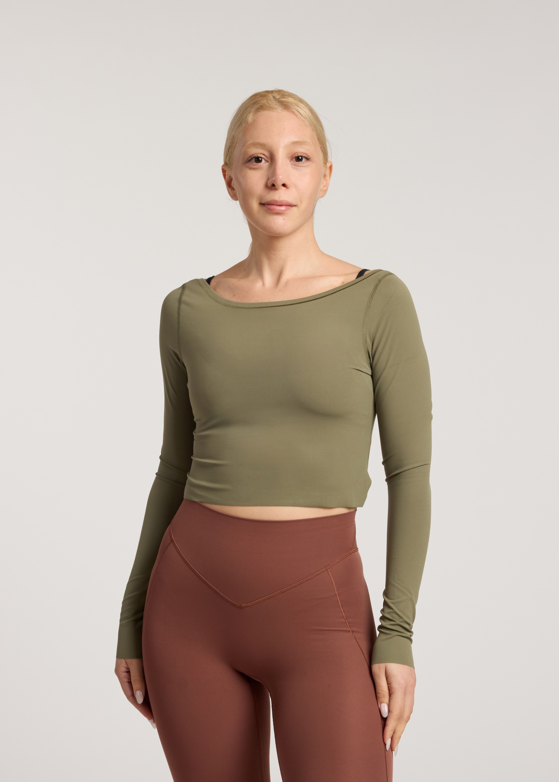 Class Basic Long Sleeve - Olive
