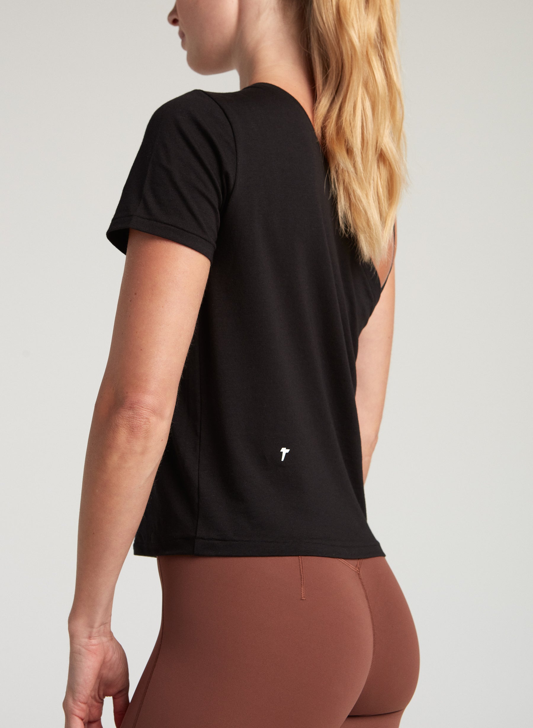 Off The Shoulder Tee Shirt - Black