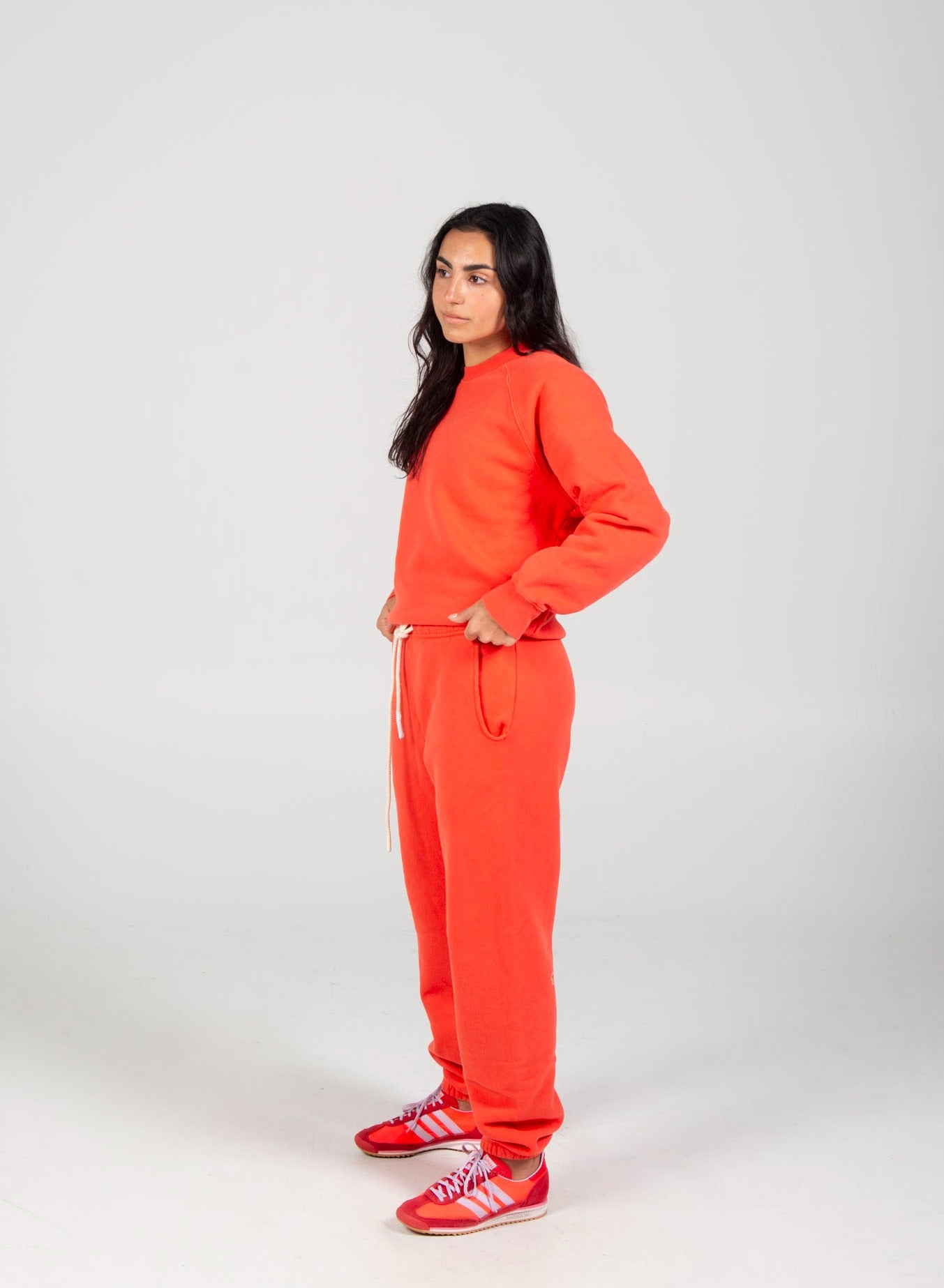 Hangout Jogger - Hot Lava