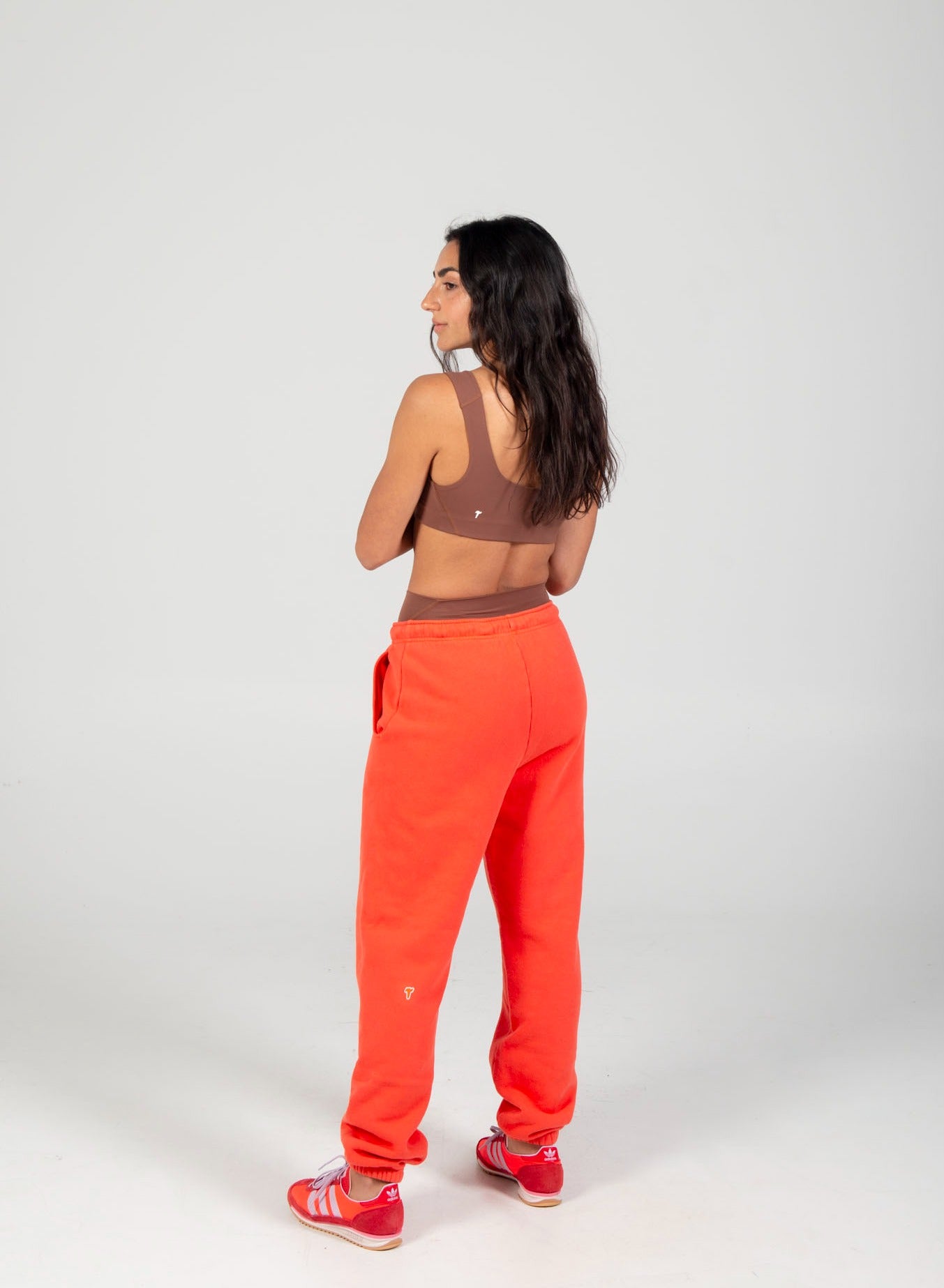 Hangout Jogger - Hot Lava