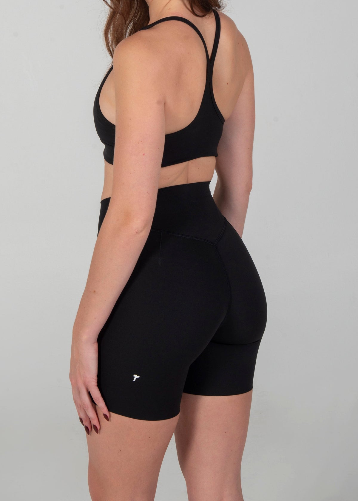 The Meta Studio Short 7" - Black