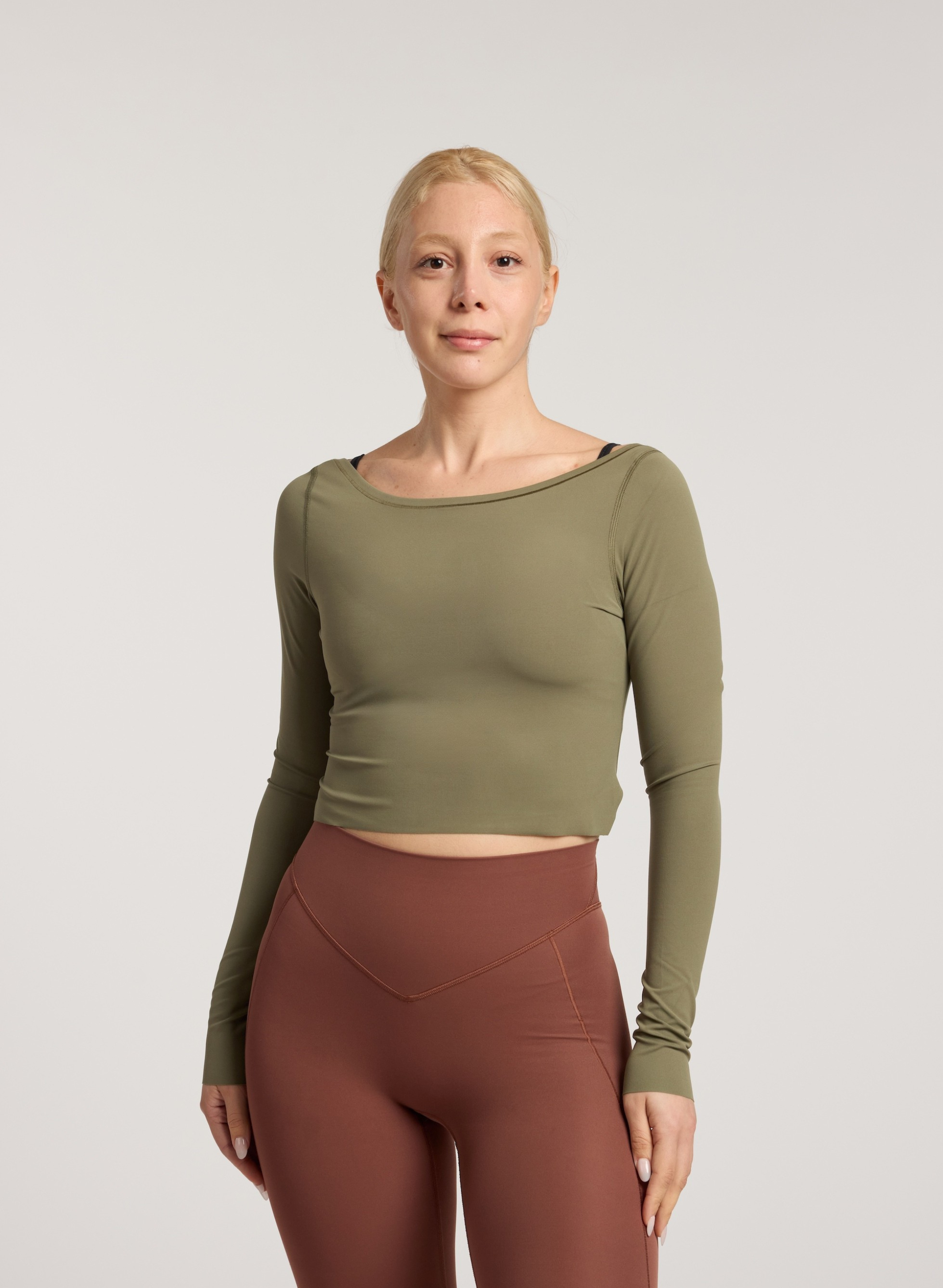 Class Basic Long Sleeve - Olive